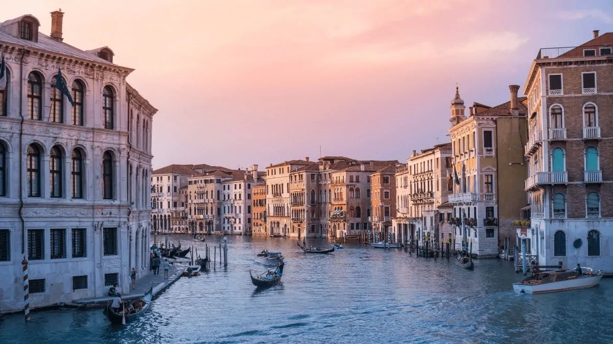 Wenecja – zwiedzanie w jeden dzień: ciekawe miejsca, które warto zobaczyć